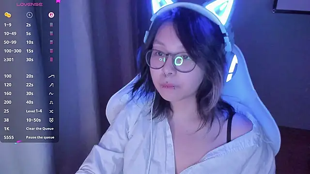 maydaykimmy online show from March 24, 2026, 9:04 pm