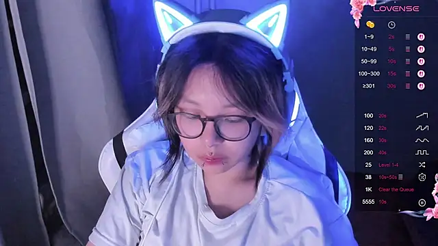 maydaykimmy online show from October 1, 2025, 10:35 pm