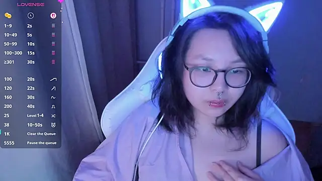maydaykimmy online show from April 29, 2026, 8:59 pm