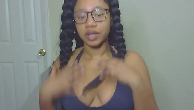 Snapshot of goddessdaisysky chatting on October 13, 2025, 1:45 pm goddessdaisysky online show from October 13, 2025, 1:45 pm