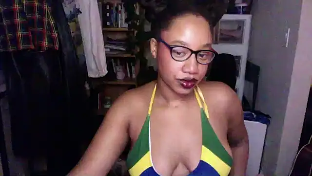 Snapshot of goddessdaisysky chatting on September 23, 2025, 3:02 am goddessdaisysky online show from September 23, 2025, 3:02 am