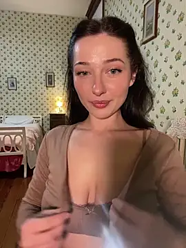 SempreAlexis online show from April 6, 2026, 10:11 pm