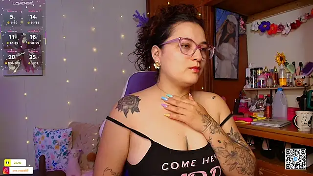 eva rosse69 online show from March 4, 2026, 11:07 am