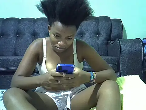 prettychoco1 online show from February 19, 2025, 3:17 am