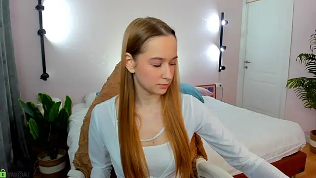 Sweett Monica online show from March 10, 2026, 12:58 am