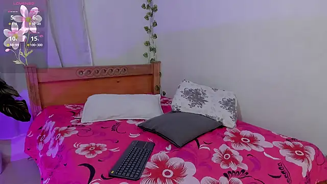 Snapshot of andrea_osorio_ chatting on April 2, 2026, 11:39 am andrea osorio online show from April 2, 2026, 11:39 am