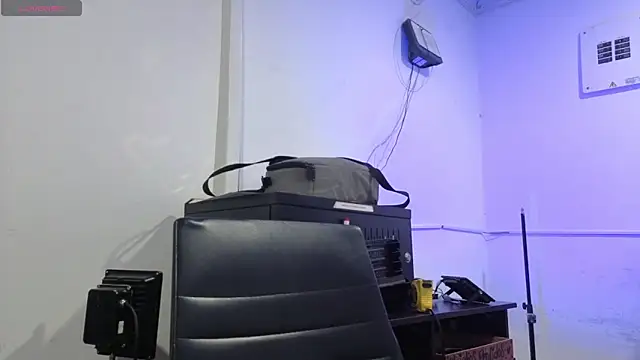 Snapshot of JuanCamiilo_66 chatting on June 11, 2026, 2:53 am JuanCamiilo 66 online show from June 11, 2026, 2:53 am