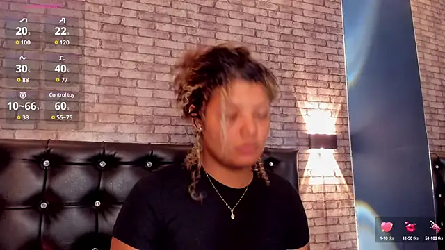 Snapshot of ivy_copper1 chatting on January 22, 2025, 8:49 pm ivy copper1 online show from January 22, 2025, 8:49 pm