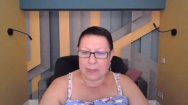 Snapshot of BarbaraTurners chatting on September 12, 2025, 6:29 pm BarbaraTurners online show from September 12, 2025, 6:29 pm