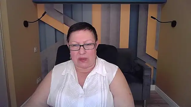 Snapshot of BarbaraTurners chatting on December 3, 2025, 7:24 pm BarbaraTurners online show from December 3, 2025, 7:24 pm