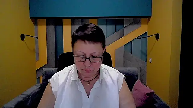 Snapshot of BarbaraTurners chatting on March 16, 2025, 9:37 pm BarbaraTurners online show from March 16, 2025, 9:37 pm