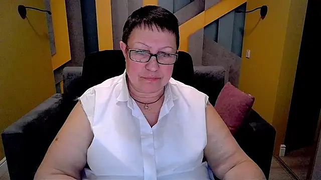 Snapshot of BarbaraTurners chatting on March 15, 2025, 3:40 am BarbaraTurners online show from March 15, 2025, 3:40 am