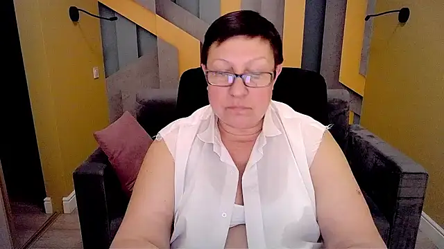 Snapshot of BarbaraTurners chatting on February 16, 2025, 9:27 pm BarbaraTurners online show from February 16, 2025, 9:27 pm