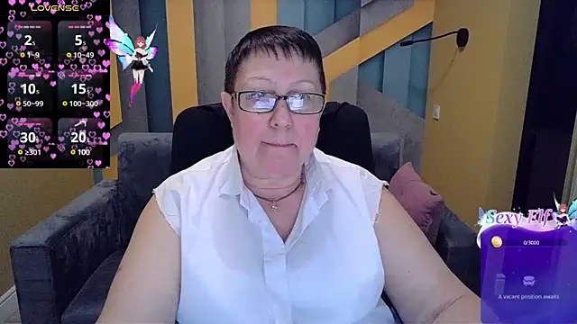 Snapshot of BarbaraTurners chatting on March 20, 2025, 12:40 am BarbaraTurners online show from March 20, 2025, 12:40 am