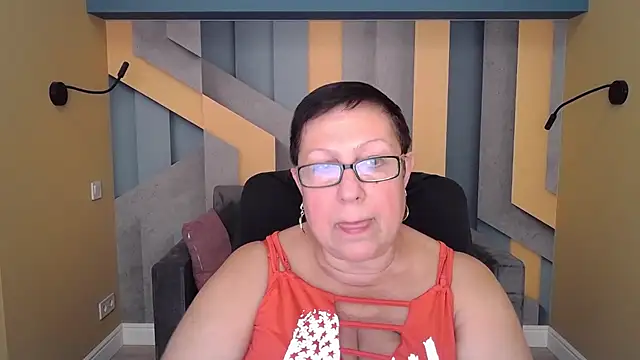 Snapshot of BarbaraTurners chatting on October 3, 2025, 6:20 pm BarbaraTurners online show from October 3, 2025, 6:20 pm