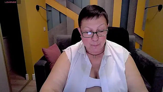 Snapshot of BarbaraTurners chatting on March 11, 2025, 3:58 am BarbaraTurners online show from March 11, 2025, 3:58 am