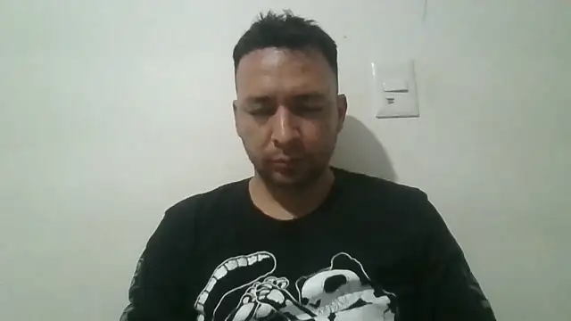 Snapshot of angeljz4 chatting on February 23, 2026, 5:41 am angeljz4 online show from February 23, 2026, 5:41 am