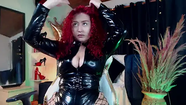 Snapshot of KorayRoussel chatting on March 7, 2025, 3:49 pm KorayRoussel online show from March 7, 2025, 3:49 pm