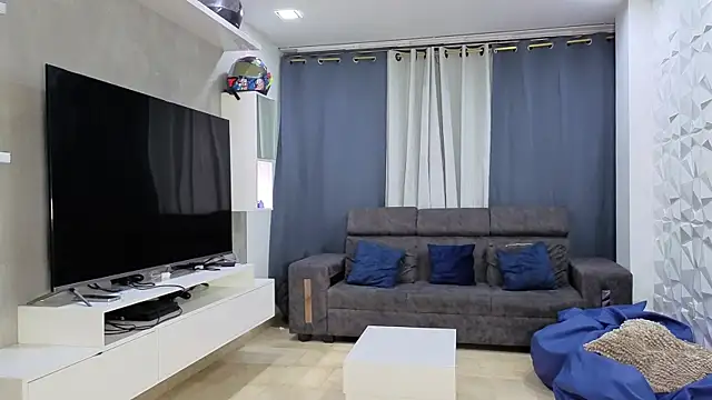 xalicesfantasyx online show from January 16, 2026, 12:58 am