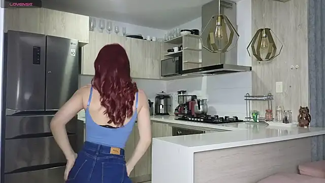 Snapshot of xalicesfantasyx chatting on March 10, 2025, 10:39 am xalicesfantasyx online show from March 10, 2025, 10:39 am