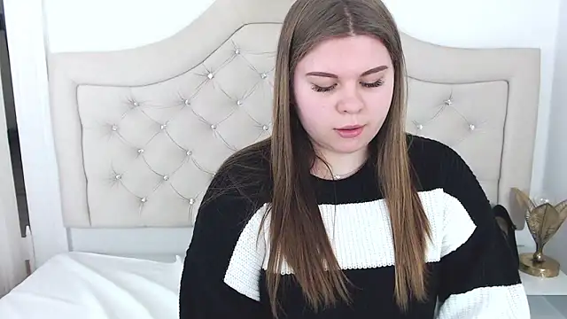 Snapshot of AbbyPleasure chatting on February 5, 2025, 12:49 pm AbbyPleasure online show from February 5, 2025, 12:49 pm