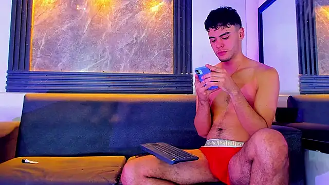 liam genner  online show from November 22, 2025, 8:51 pm