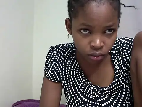 Snapshot of queen-sasha chatting on June 23, 2026, 9:02 pm queen-sasha online show from June 23, 2026, 9:02 pm