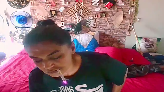 Snapshot of Indian_Blaze00 chatting on September 28, 2025, 10:33 am Indian Blaze00 online show from September 28, 2025, 10:33 am