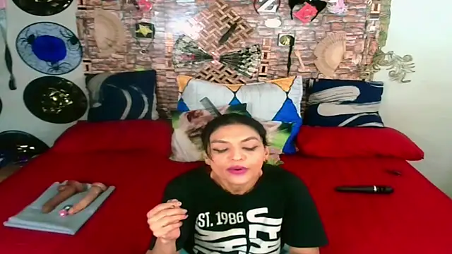 Snapshot of Indian_Blaze00 chatting on October 4, 2025, 10:55 pm Indian Blaze00 online show from October 4, 2025, 10:55 pm
