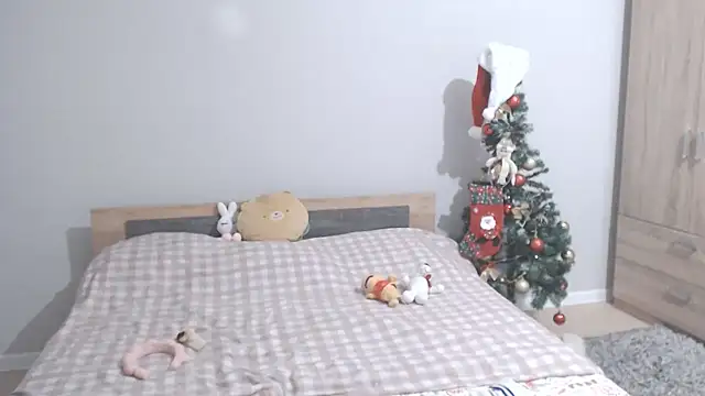 Snapshot of your_angela chatting on January 14, 2026, 12:42 pm your angela online show from January 14, 2026, 12:42 pm