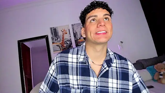 Snapshot of Curlblue chatting on March 16, 2025, 7:15 am Curlblue online show from March 16, 2025, 7:15 am