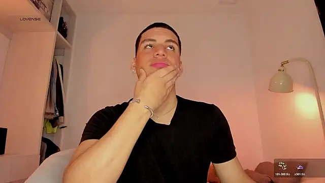 Curlblue online show from March 5, 2026, 7:49 am