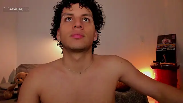 Curlblue online show from December 20, 2025, 12:13 am