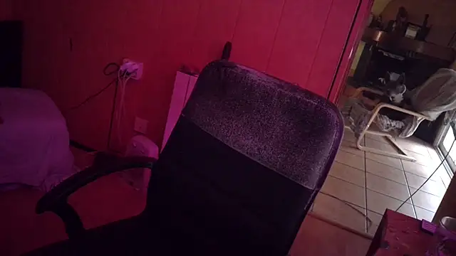 Lia Y PatrickX online show from February 15, 2025, 8:33 am