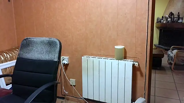 Lia Y PatrickX online show from November 12, 2025, 9:29 pm