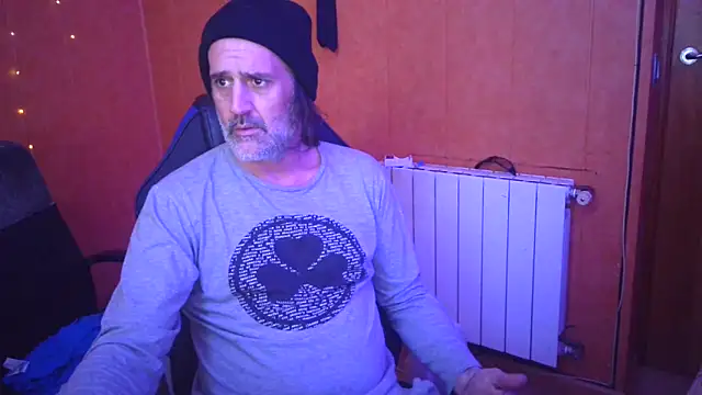 Lia Y PatrickX online show from March 13, 2025, 3:50 pm