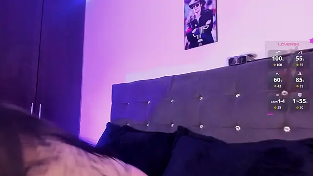 Snapshot of Maggie_1 chatting on February 17, 2026, 11:46 pm Maggie 1 online show from February 17, 2026, 11:46 pm