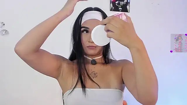 Snapshot of Maggie_1 chatting on October 21, 2025, 11:04 pm Maggie 1 online show from October 21, 2025, 11:04 pm