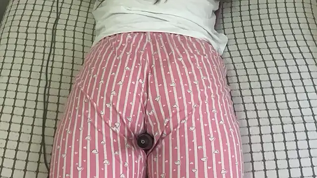 Snapshot of Ceyceys chatting on December 18, 2025, 10:52 am Ceyceys online show from December 18, 2025, 10:52 am