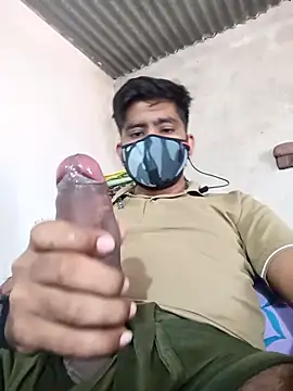 Snapshot of Pussy_lover_33 chatting on September 12, 2025, 4:12 am Pussy lover 33 online show from September 12, 2025, 4:12 am