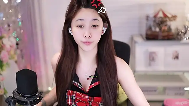 SleepArtist online show from March 26, 2026, 6:22 am