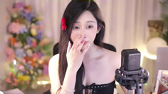 SleepArtist online show from March 9, 2025, 4:44 pm