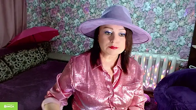 Snapshot of Julia-ru chatting on June 23, 2026, 9:35 pm Julia-ru online show from June 23, 2026, 9:35 pm