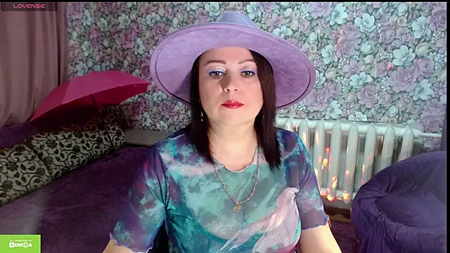 Julia-ru online show from June 6, 2026, 9:31 pm