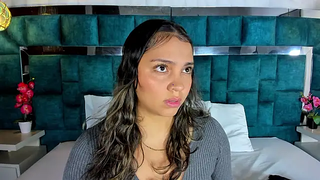 Abril Gomez06 online show from March 18, 2026, 6:42 pm