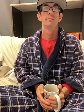 Snapshot of joeiandola chatting on December 4, 2025, 10:14 am joeiandola online show from December 4, 2025, 10:14 am