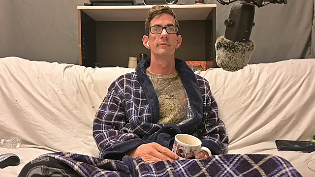 Snapshot of joeiandola chatting on October 20, 2025, 3:01 pm joeiandola online show from October 20, 2025, 3:01 pm