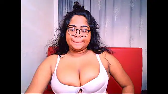 Snapshot of Indian_Lola00 chatting on October 14, 2025, 6:08 pm Indian Lola00 online show from October 14, 2025, 6:08 pm