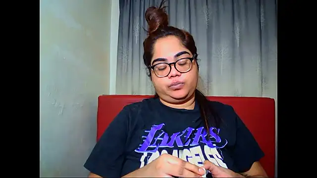 Snapshot of Indian_Lola00 chatting on July 30, 2026, 5:17 am Indian Lola00 online show from July 30, 2026, 5:17 am