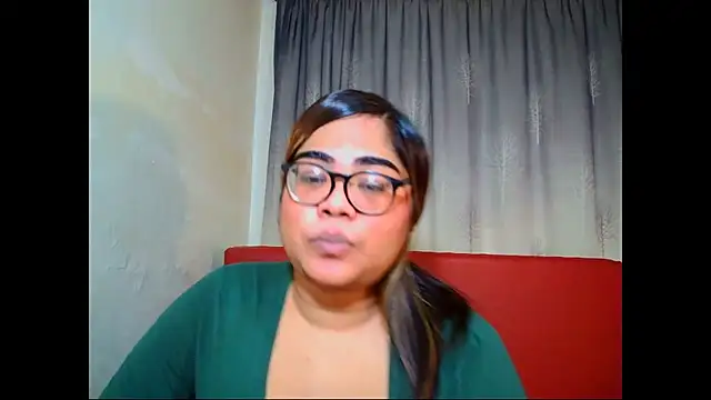 Snapshot of Indian_Lola00 chatting on July 15, 2026, 5:09 pm Indian Lola00 online show from July 15, 2026, 5:09 pm